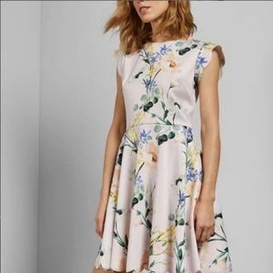 NWOT Ted baker floral dress
